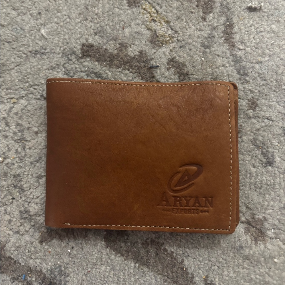 Aryan exports wallet